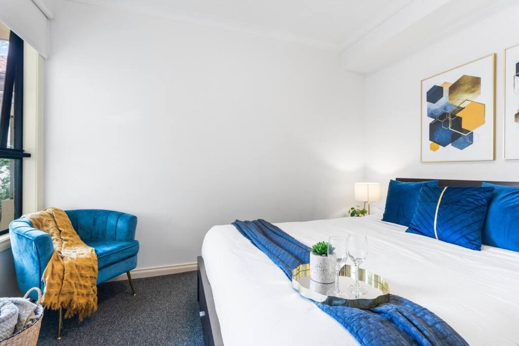 Cozy 1 Bedder In St Kilda With Balcony Apartment Melbourne Bagian luar foto